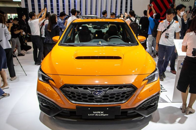 Đầu xe Subaru WRX 2.4 CVT EyeSight