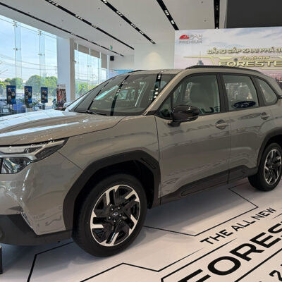 Thân xe Subaru Forester 2.5 i-S EyeSight